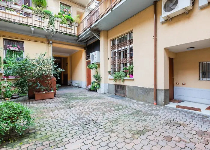Guesthost - Loft Di Design Porta Romana & Corso Lodi